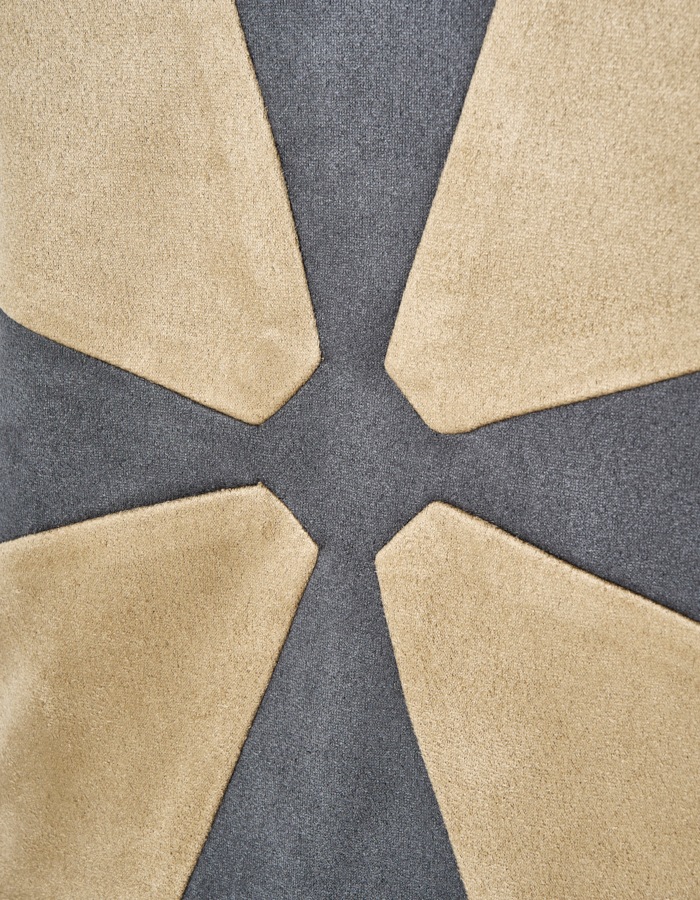 Scissors Patchwork Scarf / beige