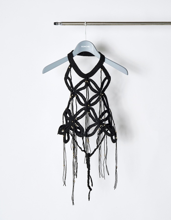 Leaf Fringe Bond Yarn Bustier / black