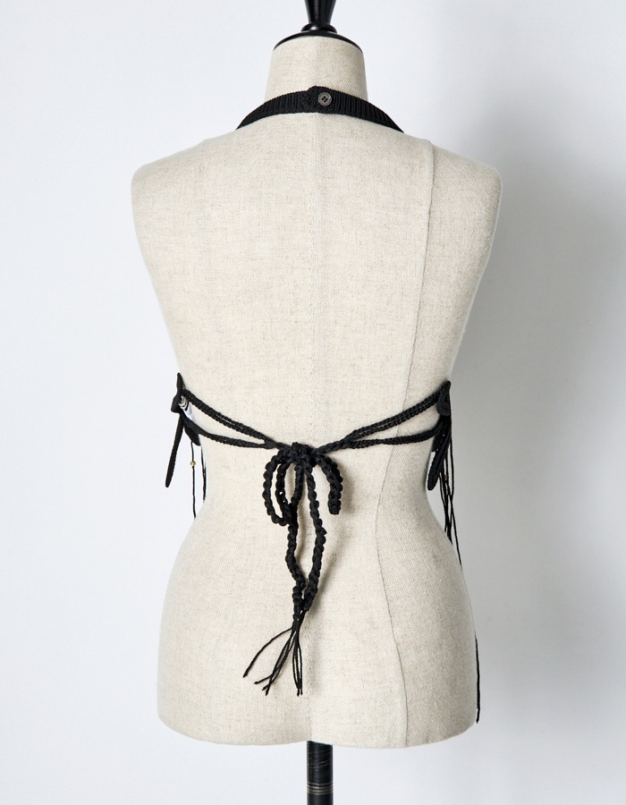 Leaf Fringe Bond Yarn Bustier / black
