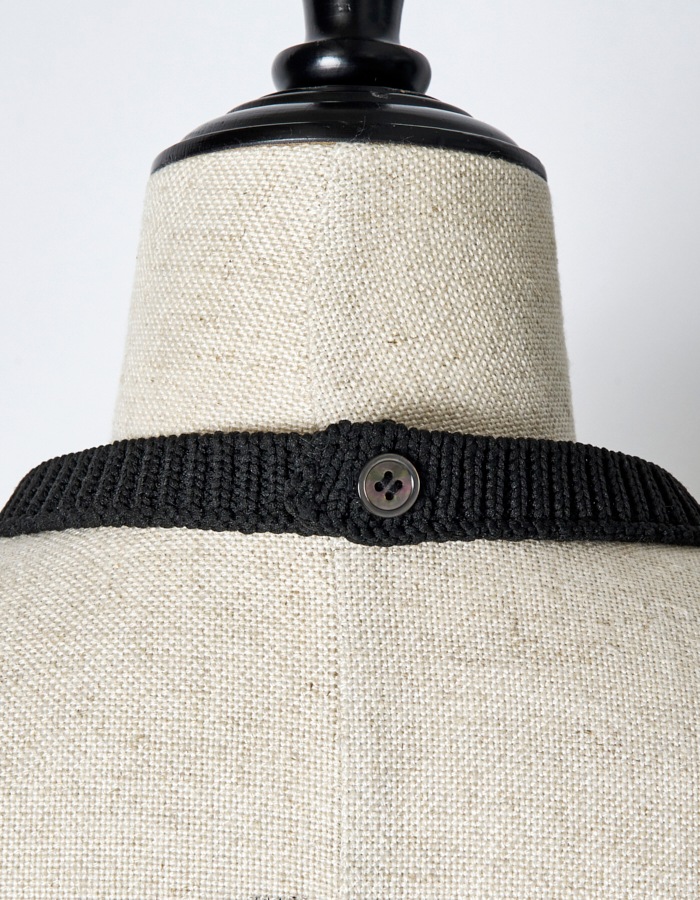 Leaf Fringe Bond Yarn Bustier / black