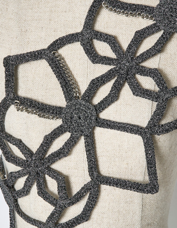 Snowflake Bond Yarn Belt / silver