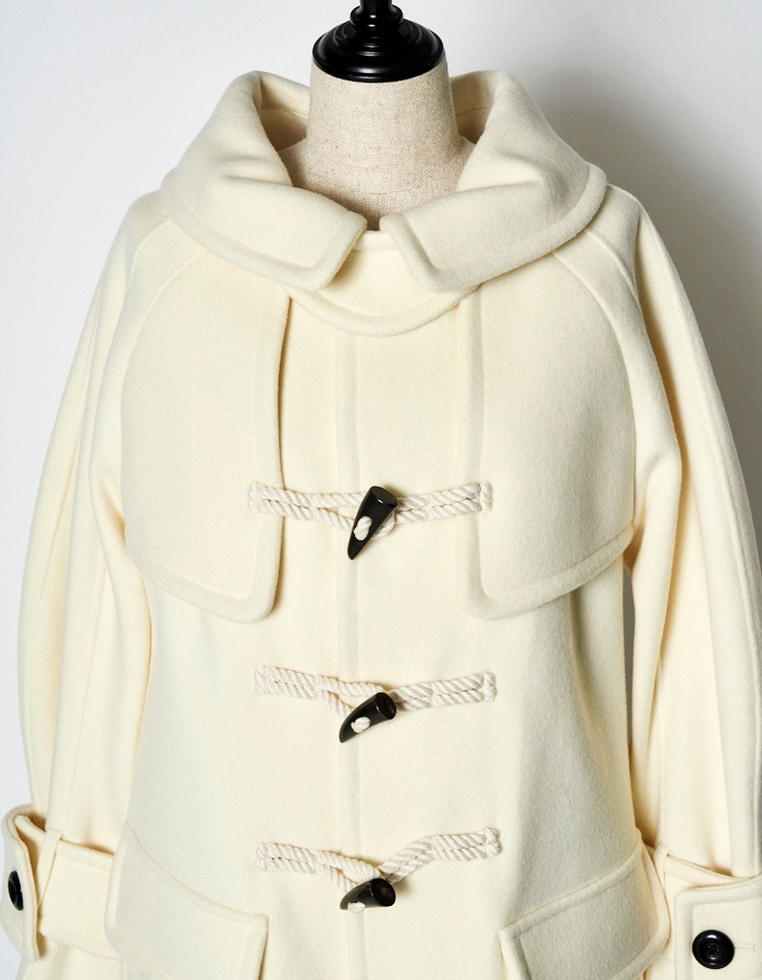 River Duffle Coat / white