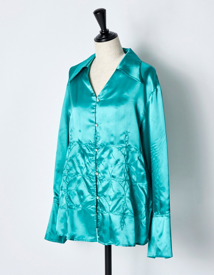 Tapa Pattern Embroidery Shirt / green