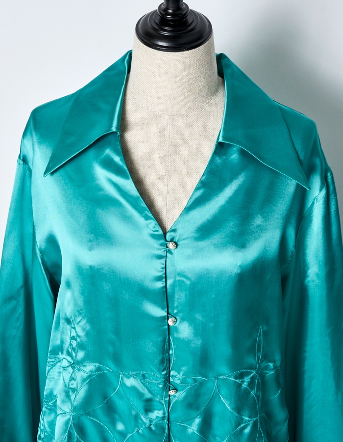 Tapa Pattern Embroidery Shirt / green