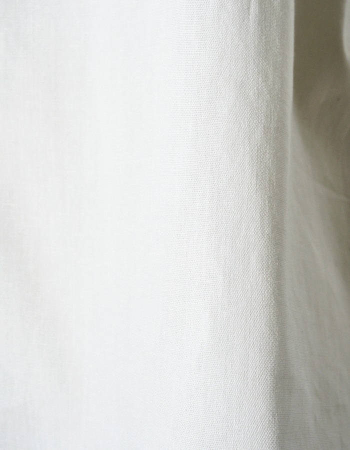 Landscape Beads Embroidery Shirt / white