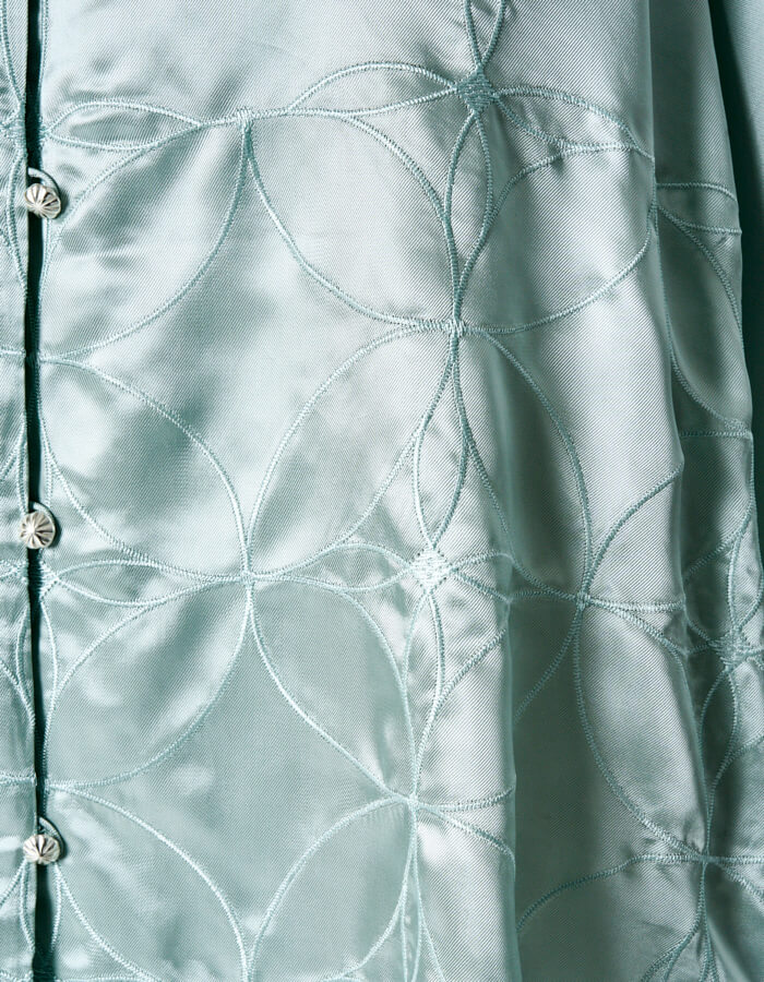 Tapa Pattern Embroidery Shirt / mint