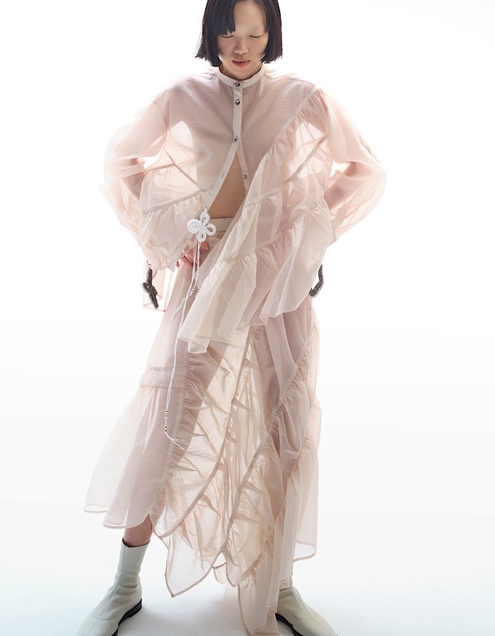 Sheer Gathered Blouse / ecru