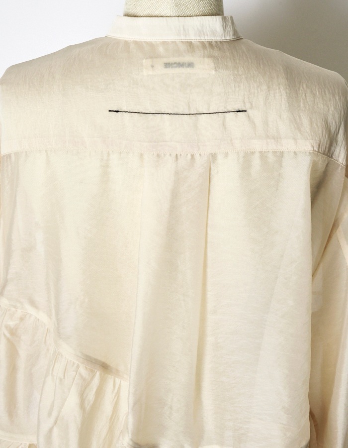 Sheer Gathered Blouse / ecru