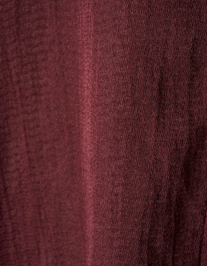 Treasure Embroidery Shirt / bordeaux