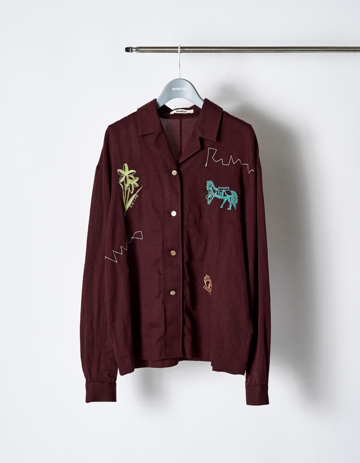 Treasure Embroidery Shirt / bordeaux