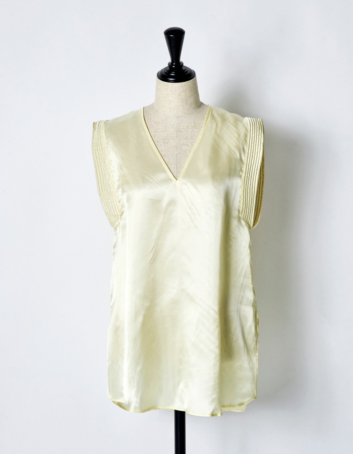 Viscose Sleeveless Tops / off white