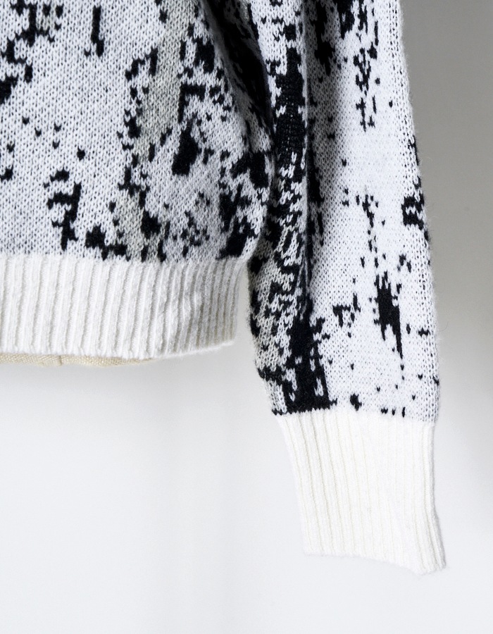 Woodpecker Cashmere Knit / off white