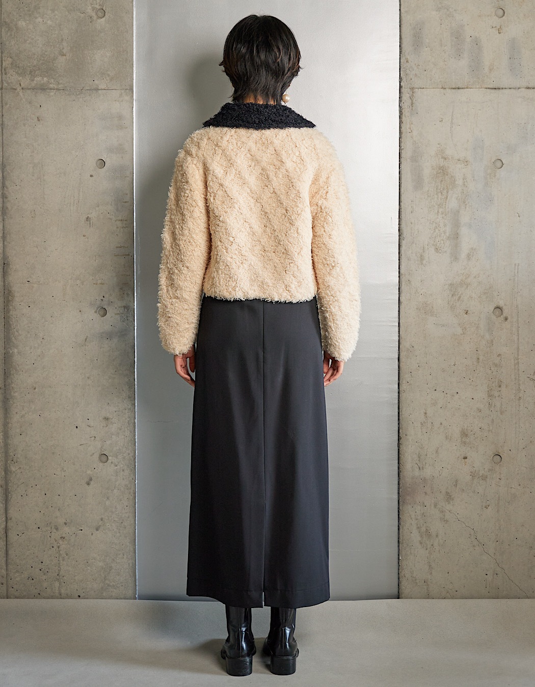 Inverted Pleats Skirt / black