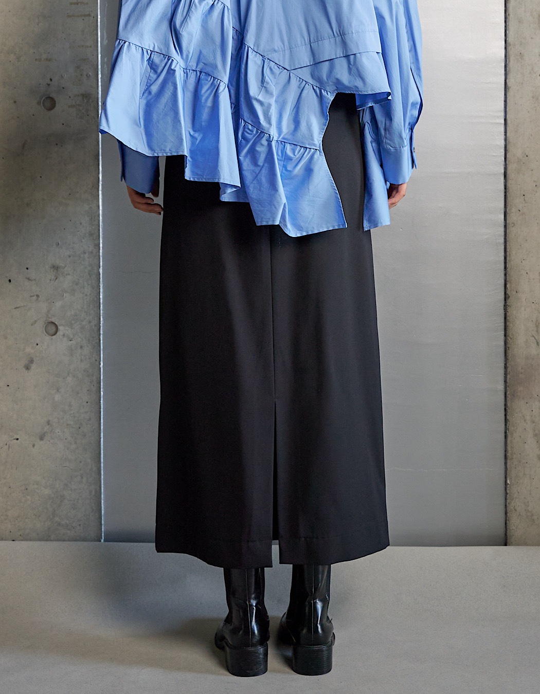 Inverted Pleats Skirt / black
