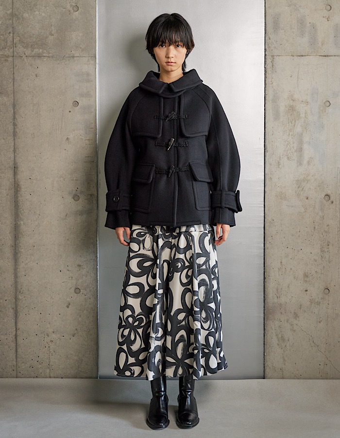 "Chain Flower" Print Skirt / white