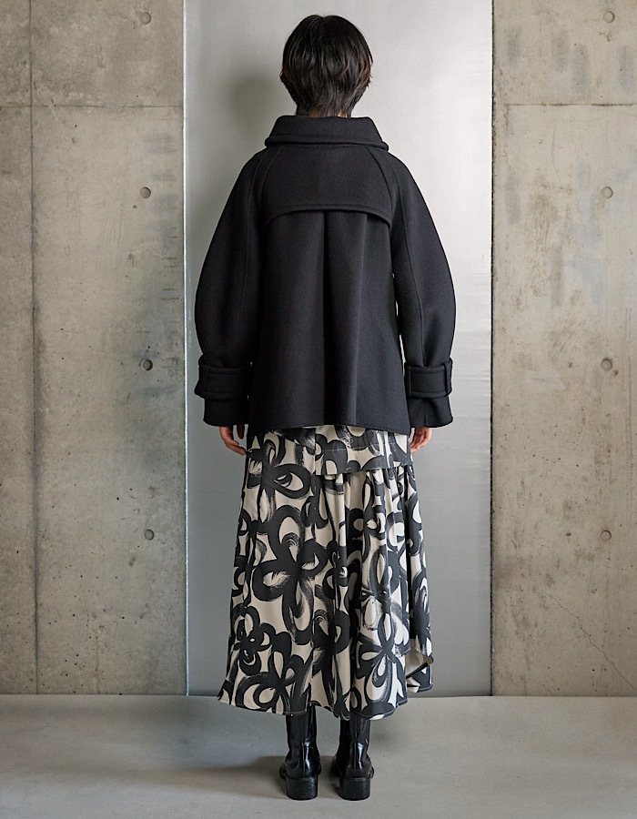 "Chain Flower" Print Skirt / white