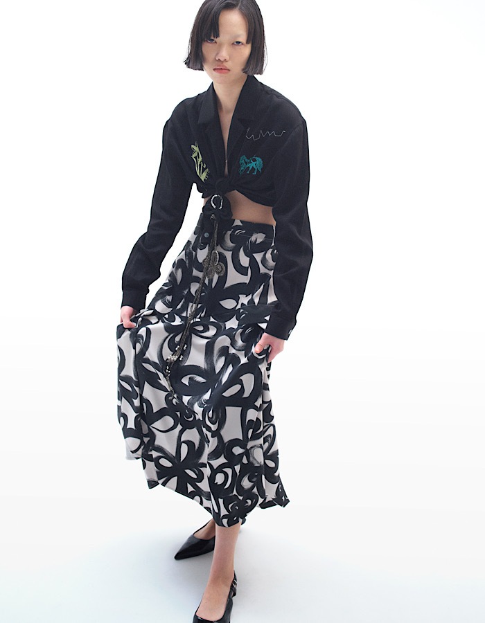 "Chain Flower" Print Skirt / white