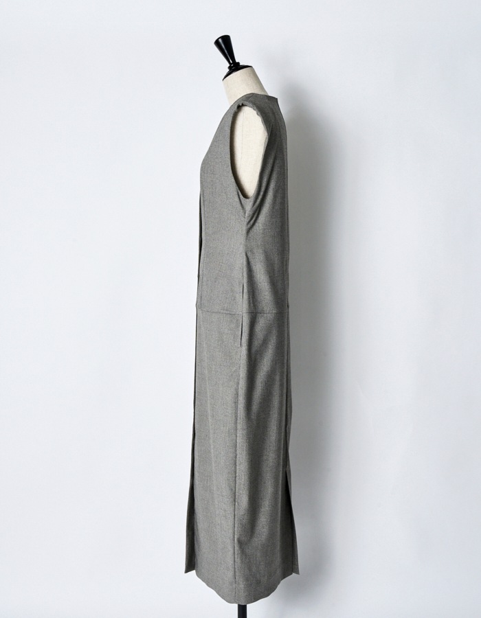 V-neck Straight Dress / gray