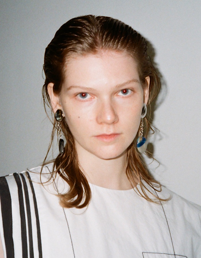 Pendulum Pierced Earrings / silver