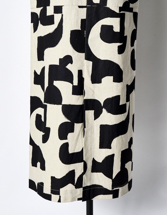 Original Graphic Dress / beige