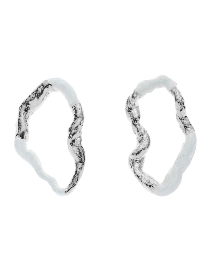 Painted Pierced Earrings / white