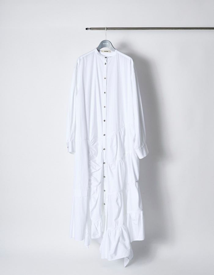Typewriter Gathered Dress / white
