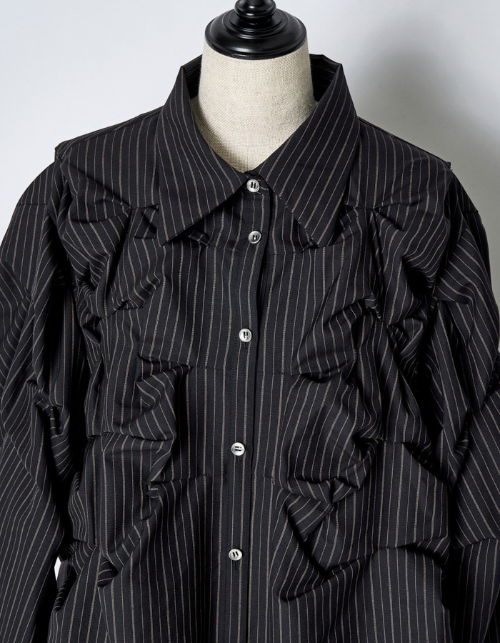 Snowflake Stripe Shirt / black