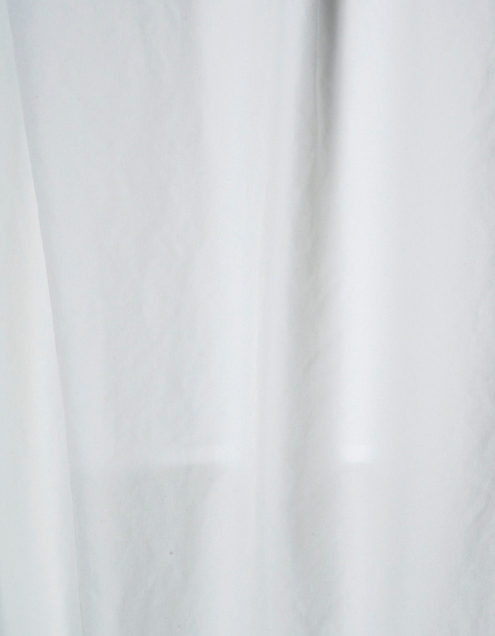 Sleeveless Gathered Dress / white