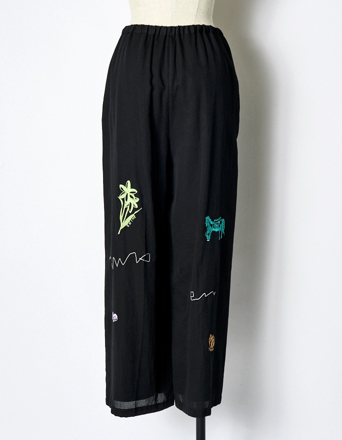 Treasure Embroidery Trousers / black