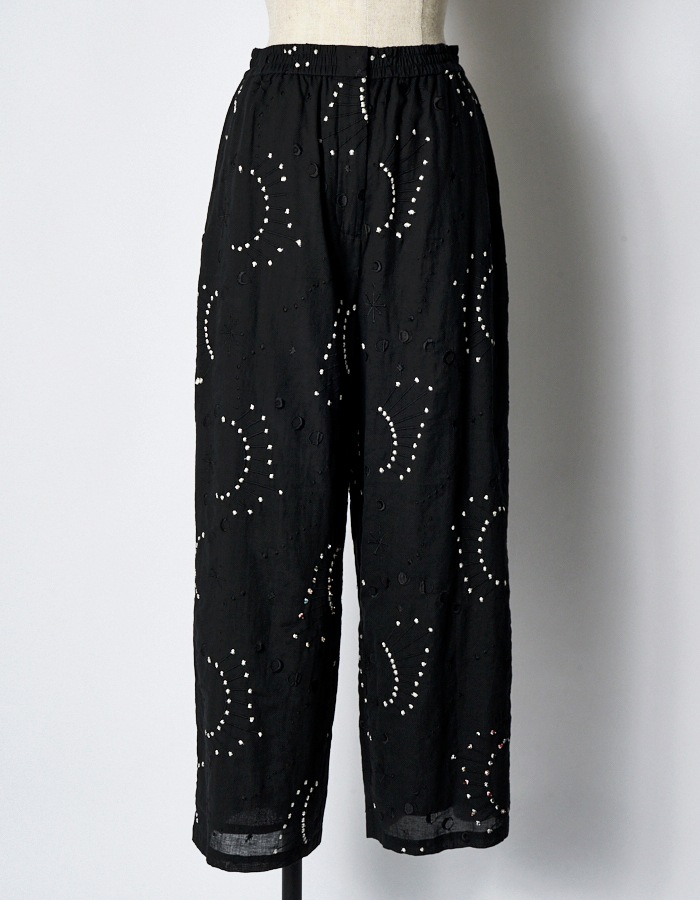 Cotton Bijou Embroidery Trousers / black