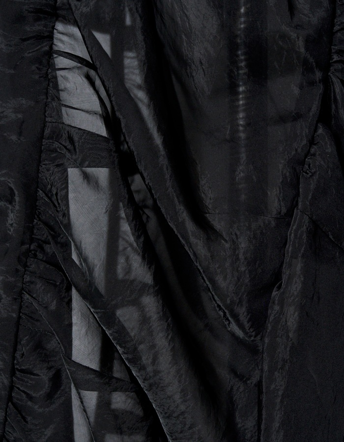 Sheer Gathered Skirt / black