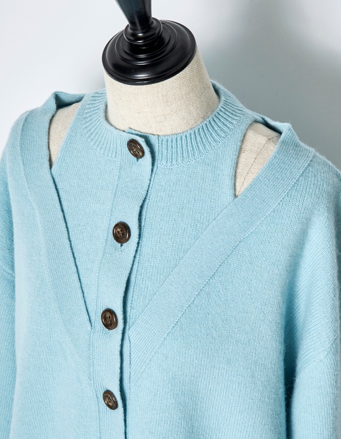 Layered Cardigan / light blue