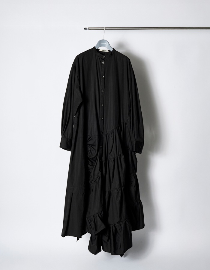 Typewriter Gathered Dress / black