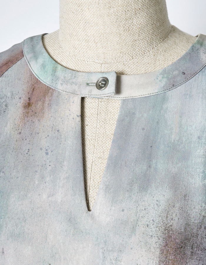 Soapstone Shirt Dress / light gray