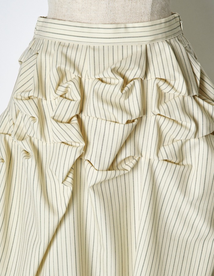 Snowflake Stripe Skirt / ivory