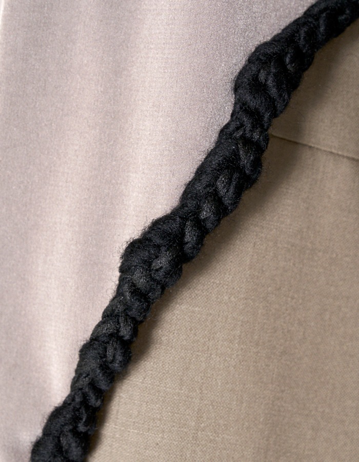 Bond Yarn Collar Dress / gray