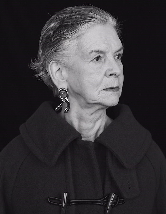 R Letter Pierced Earrings / silver