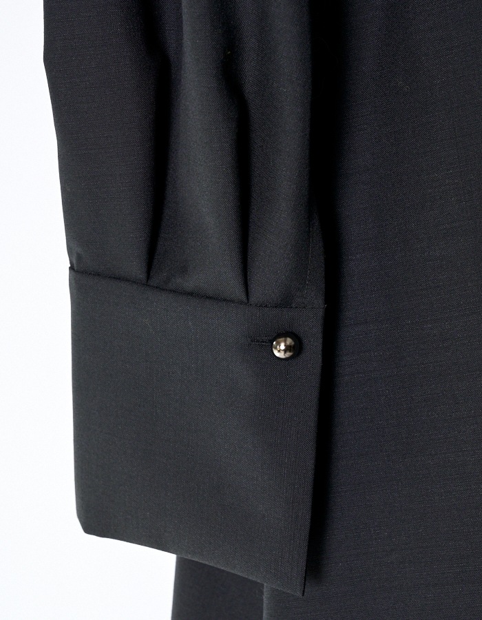 Bond Yarn Collar Dress / black