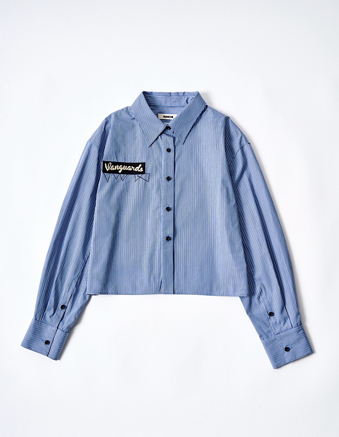 RUMCHE��VAN Embroidery Cropped Shirt / navy