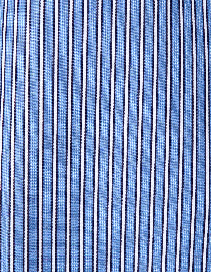 RUMCHE��VAN Embroidery Cropped Shirt / navy