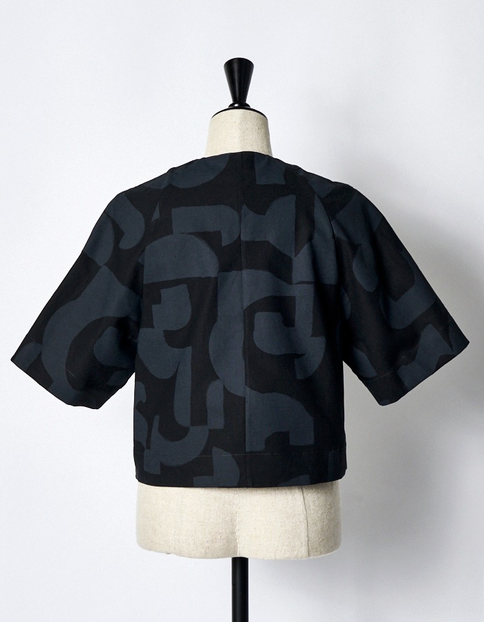 Original Graphic Tops / black