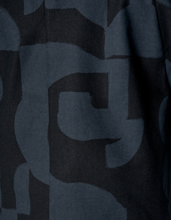 Original Graphic Tops / black