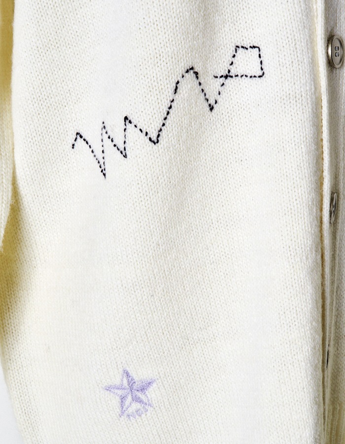 RUMCHE��VAN Colorful Embroidery Cardigan / off white