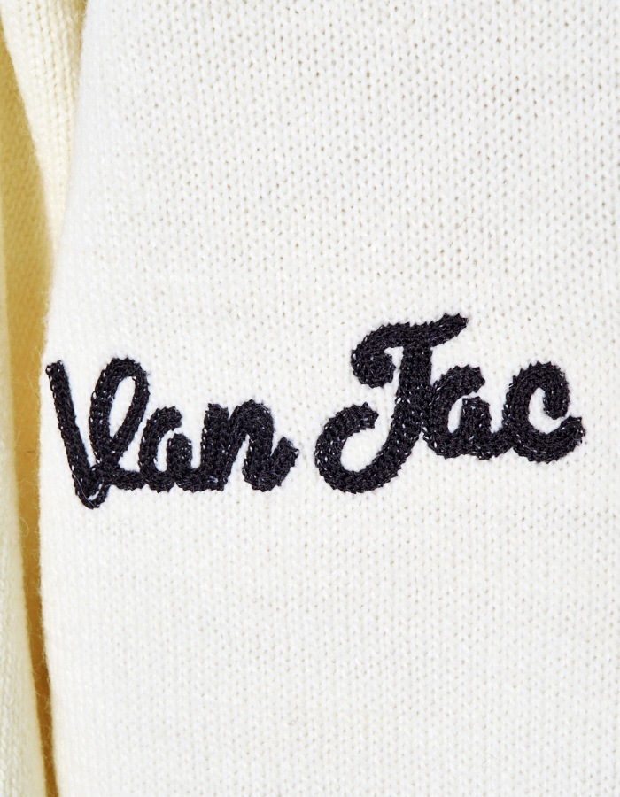 RUMCHE��VAN Colorful Embroidery Cardigan / off white