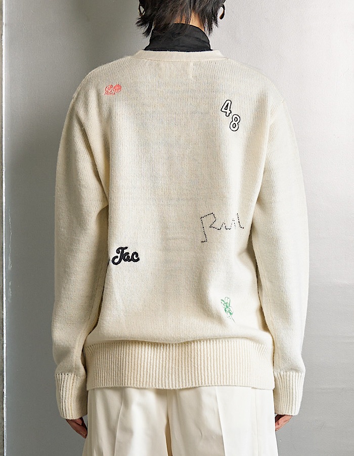 RUMCHE��VAN Colorful Embroidery Cardigan / off white