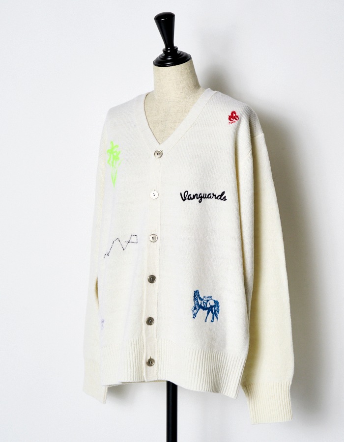 RUMCHE��VAN Colorful Embroidery Cardigan / off white