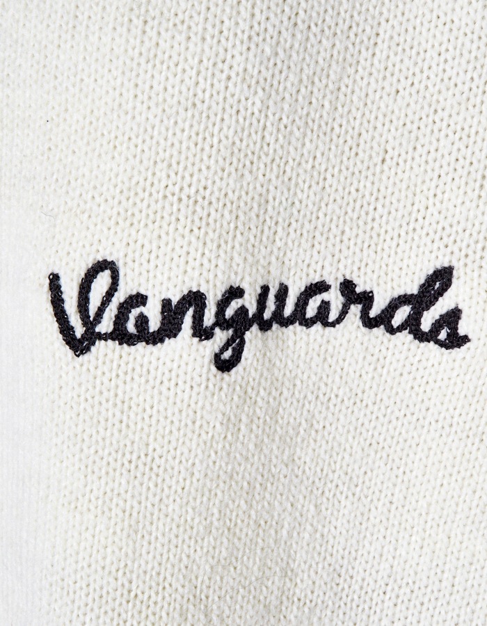 RUMCHE��VAN Colorful Embroidery Cardigan / off white