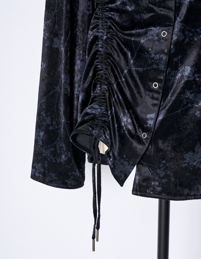 Tree Shade Velor Blouse / black