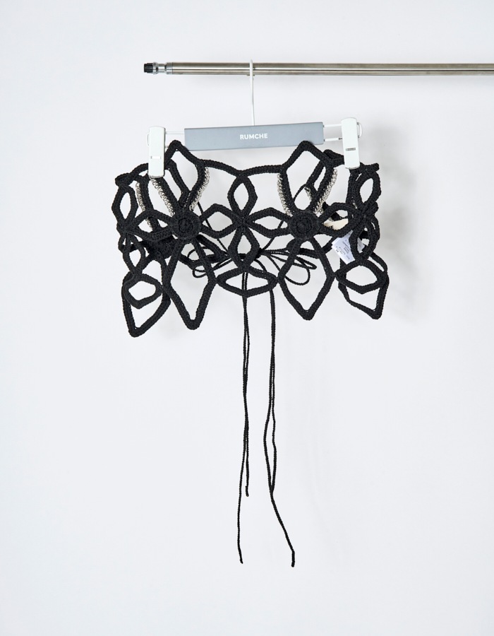 Snowflake Bond Yarn Belt / black
