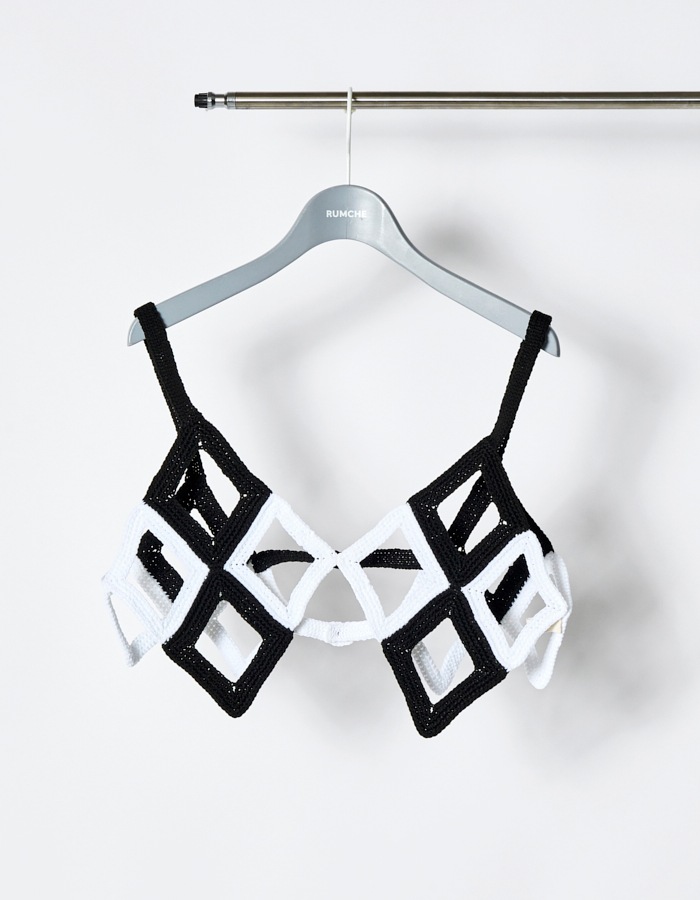 Diamond Bond Yarn Bustier / white